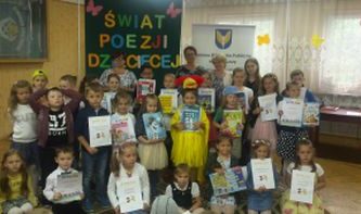Przejdź do wpisu W „świecie poezji dziecięcej”